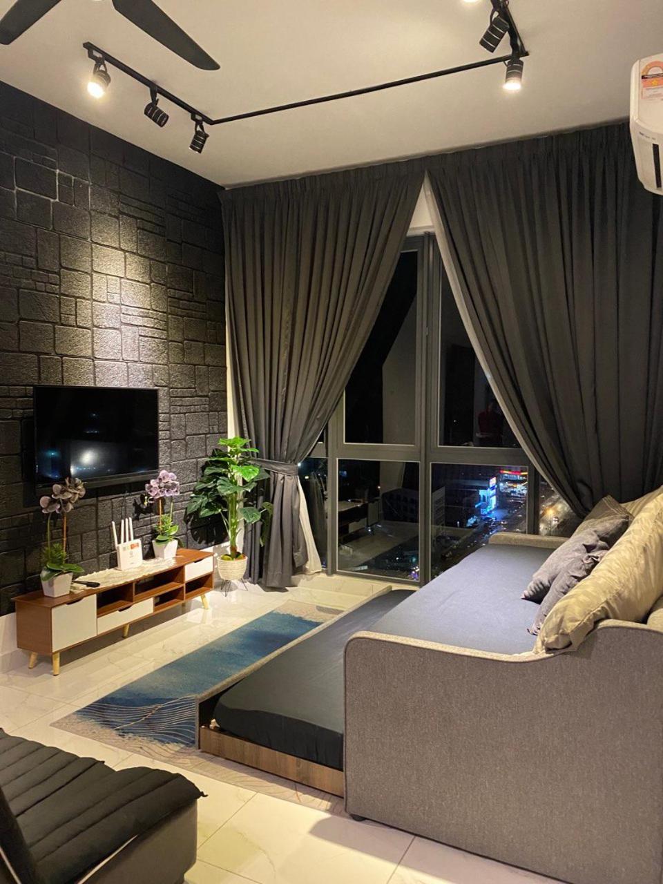 Niks Troika Homestay Кота-Бару Экстерьер фото