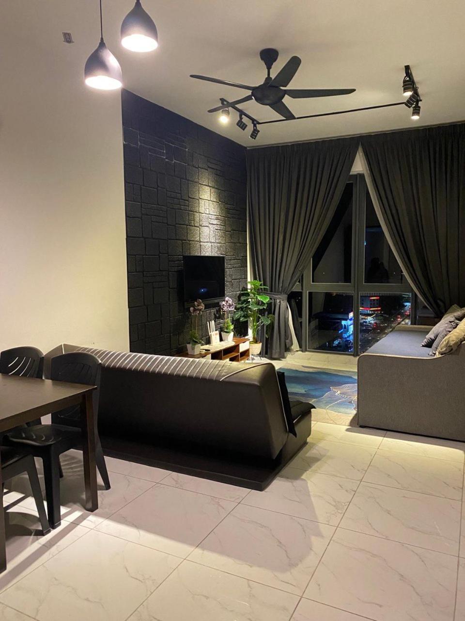 Niks Troika Homestay Кота-Бару Экстерьер фото